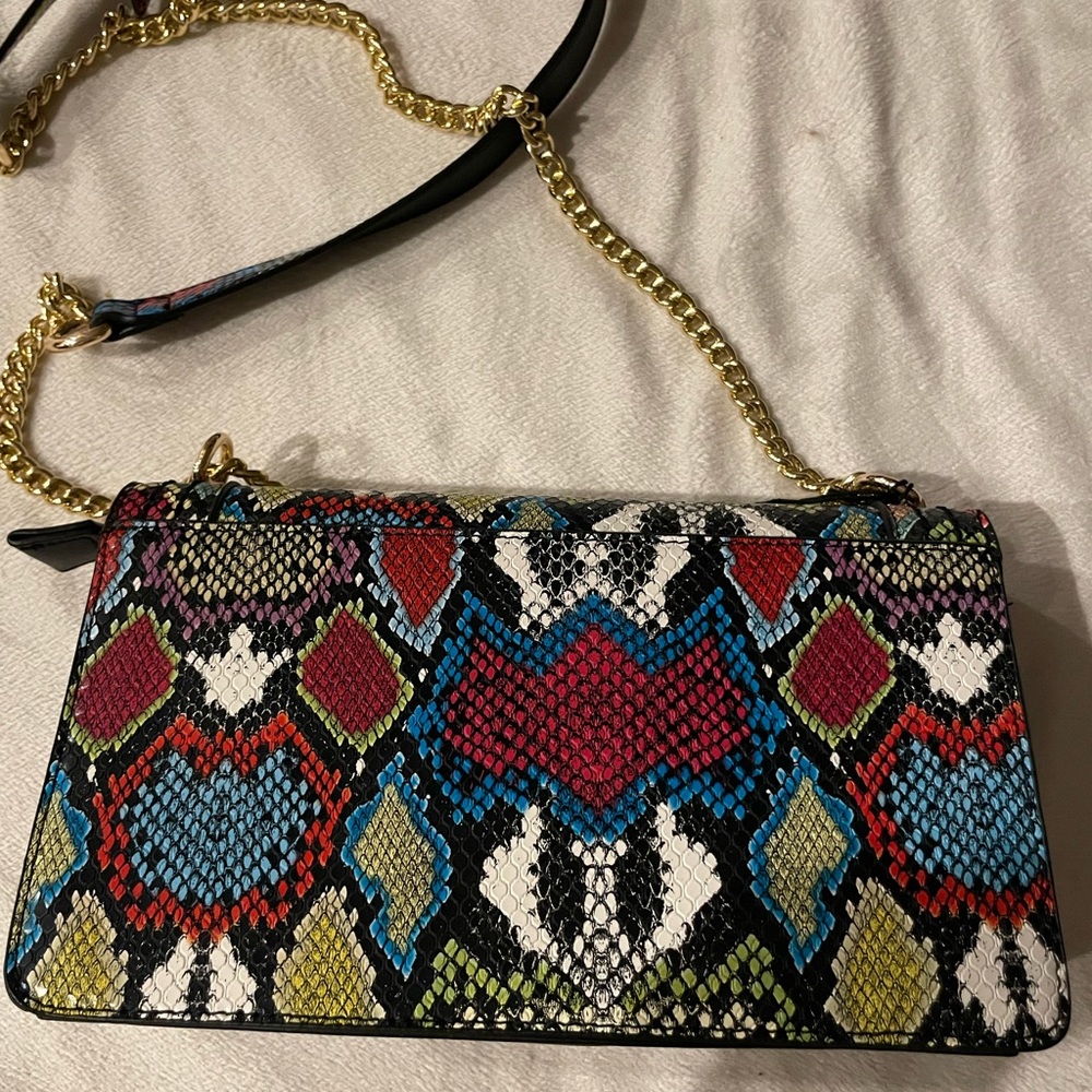 Timmy Woods Vegan leather Crossbody - Picture 7 of 7
